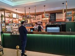 Academy Plaza Hotel | Dublin | Academy Coffee Front Faccade